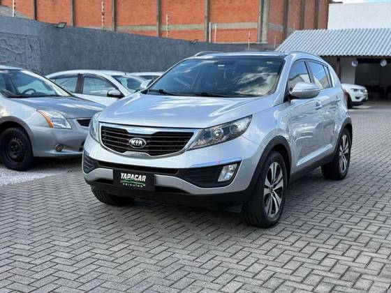 KIA SPORTAGE 2.0 EX 4X2 16V FLEX 4P AUTOMÁTICO KIA SPORTAGE 2.0 EX 4X2 16V FLEX 4P AUTOMÁTICO